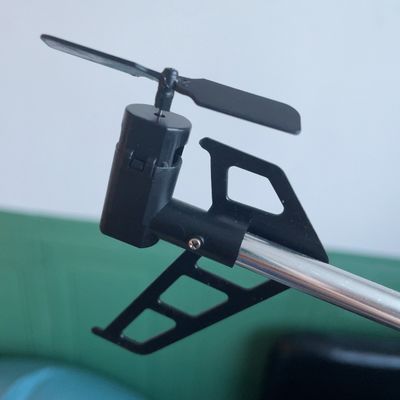 Beginnersopleiding STEAM-opleiding HUGTEC F880 3.5 Channel Toy Helicopter 2.4G Remote Control Helicopter Mini Rc Helicopter