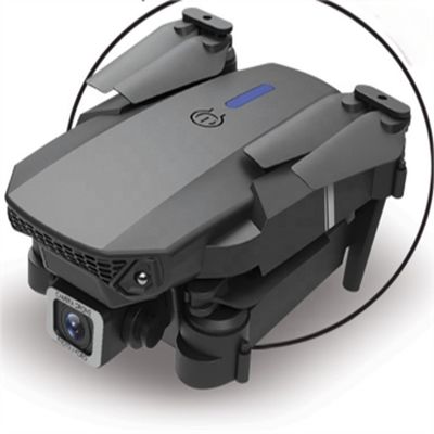 E88 Pro Drone voor beginners met instelbare camerahoek en multi-punt routeplanning ondersteund door 3XAA controller batterij